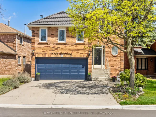 4579 Tribal Ct, Mississauga, ON L4Z 2R1