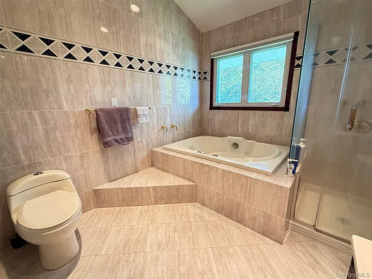 14 Millpond St — Photo 20