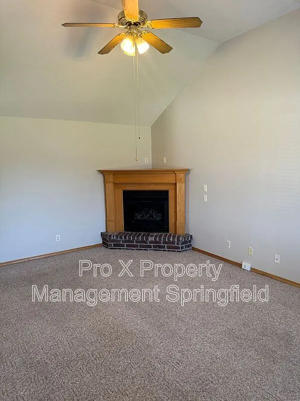 2 bed, 2.0 bath, 1100 sqft, $1,395 — Photo 4