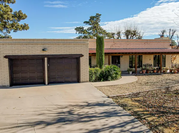 7770 Westside Dr, Canutillo, TX 79835