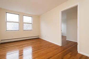 Rented by SubHut Realty USA, Inc.