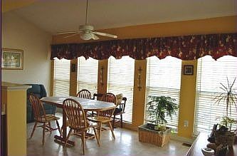 5th image of 614 Corbit Dr