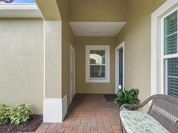 3rd image of 7201 VISTA BELLA DRIVE