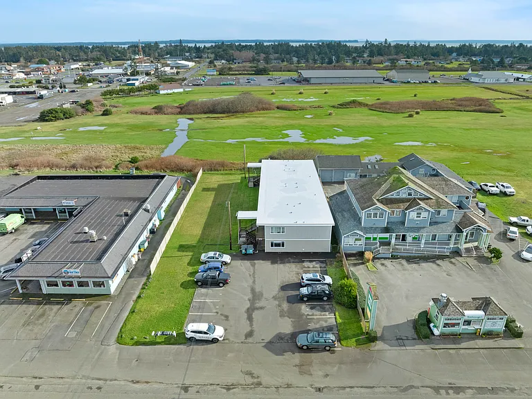 672 Ocean Shores Blvd NW #2 — Photo 19