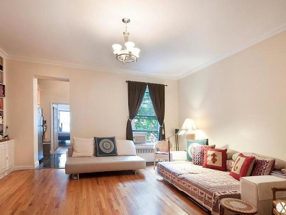 2nd image of 68 E 79th St APT 2E