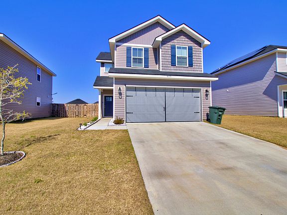 2nd image of 803 Abode Ave