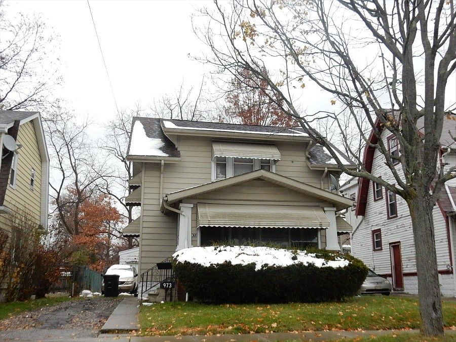 1st image of 973 Mercer Ave