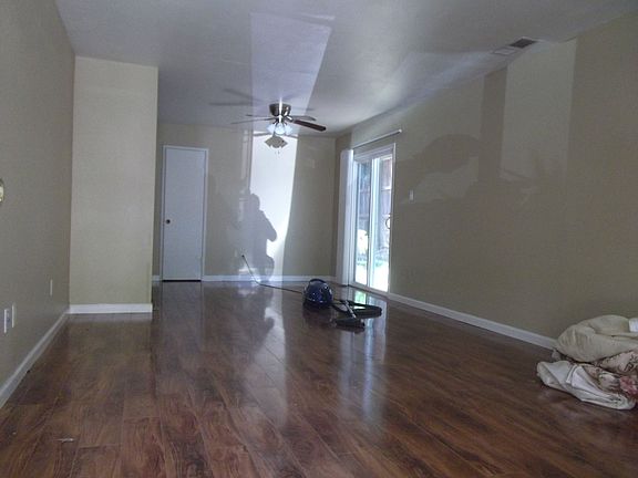 2nd image of 4200 Casa Blanca Ln