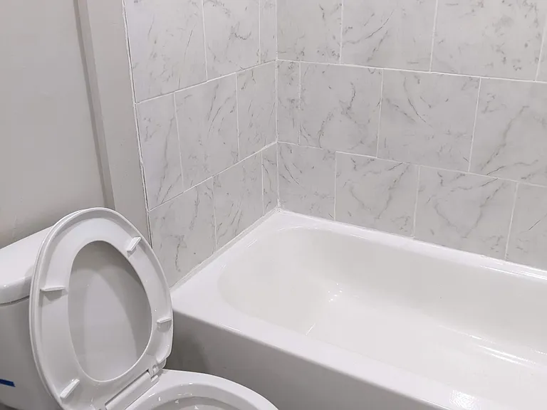 Redstone Garden Apartment — Photo 19