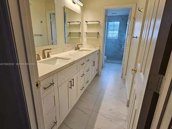 5th image of 2816 NW 99th Ter