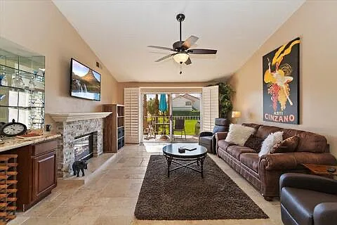288 Desert Falls Dr E — Photo 1