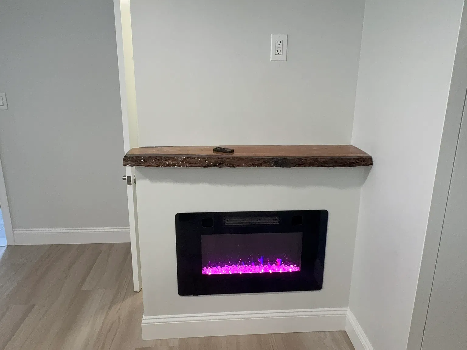 2 bed, 900 sqft, $2,050 — Photo 4
