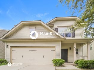 843 Rook Rd, Charlotte, NC 28216