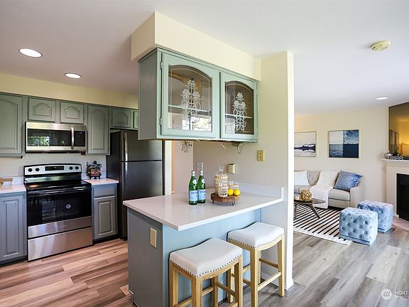 5th image of 12021 SE 60th Street #c