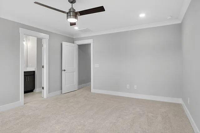 425 Parkside Cmns — Photo 6
