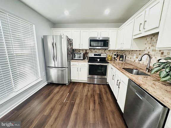 3rd image of 8214 Winstead Pl APT 101