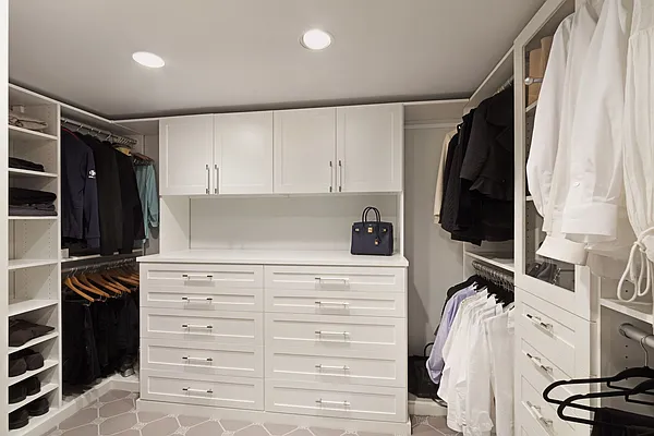 Sold by Brown Harris Stevens | media 6