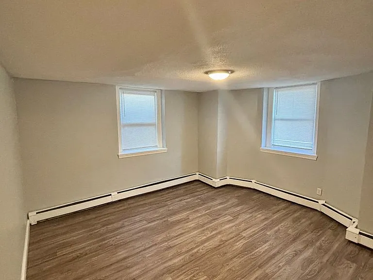 109 Broad St #3B — Photo 13
