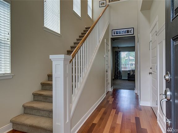 3rd image of 3609 182nd St SE