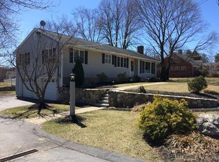 157 River Rd, Tewksbury, MA 01876