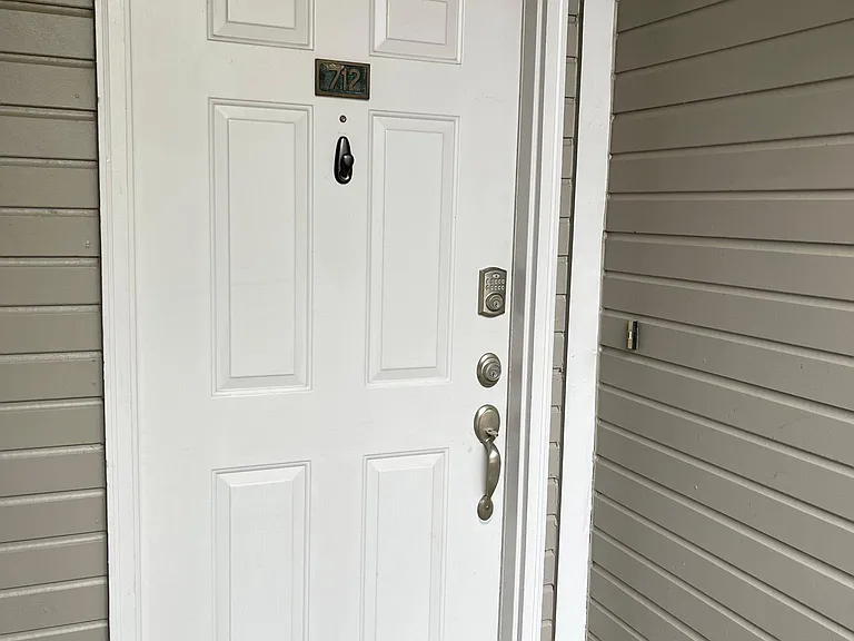 712 Arkland Pl — Photo 22