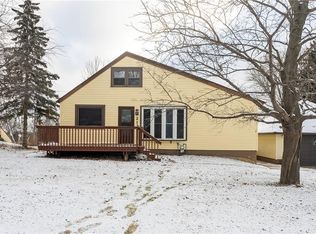 213 W Summit Ave, Ellsworth, WI 54011