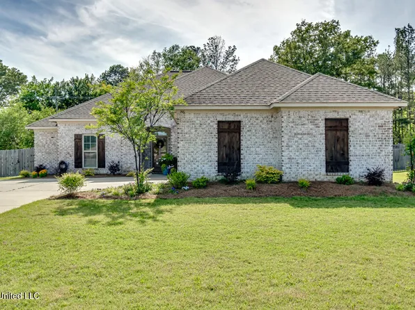 146 Western Ridge Cir, Canton, MS 39046
