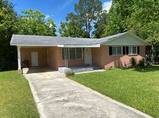 211 E Stanfill St, Hahira, GA 31632