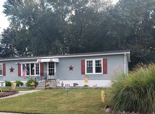 508 Raccoon Ln, Mount Laurel, NJ 08054