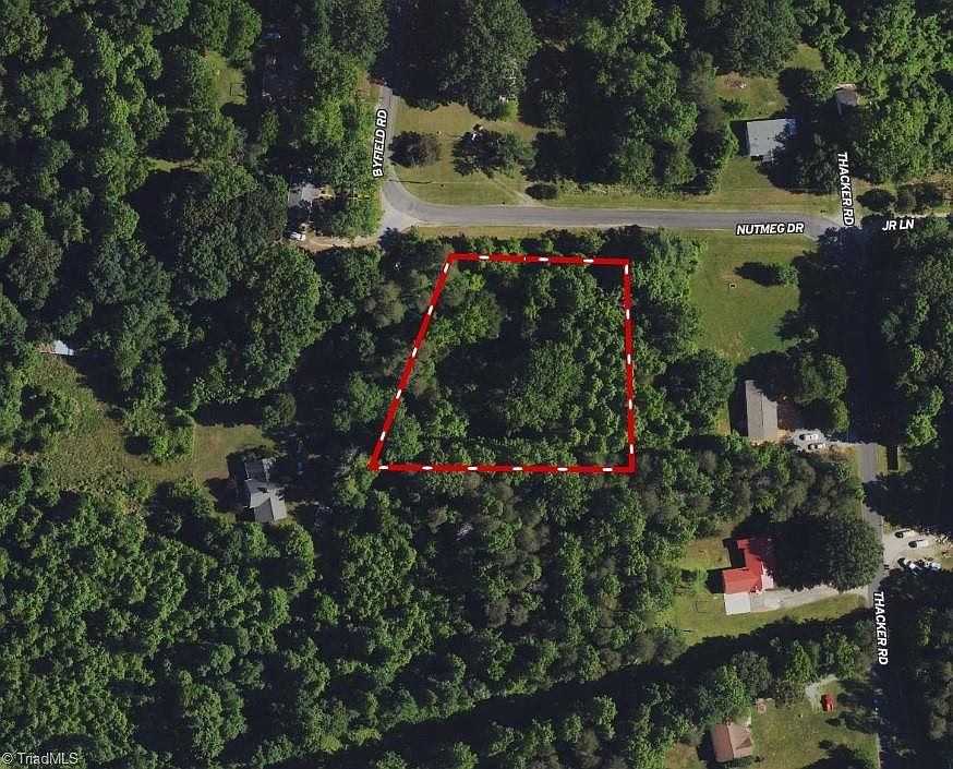 1st image of 1102 Nutmeg Dr