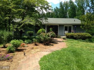 230 Leitch Rd, Tracys Landing, MD 20779