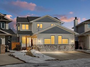 31 River Rock Mnr SE, Calgary, AB T2C 4J3