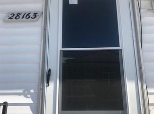 28163 Raleigh Crescent Dr #95, New Baltimore, MI 48051