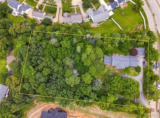 3 Topwood Dr, Ballwin, MO 63011