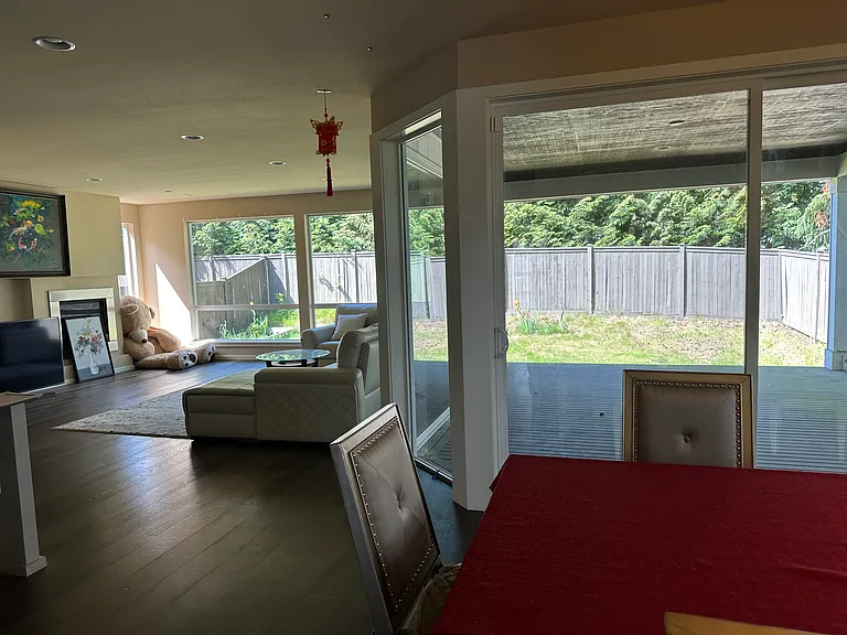 16538 SE 46th Ct — Photo 13