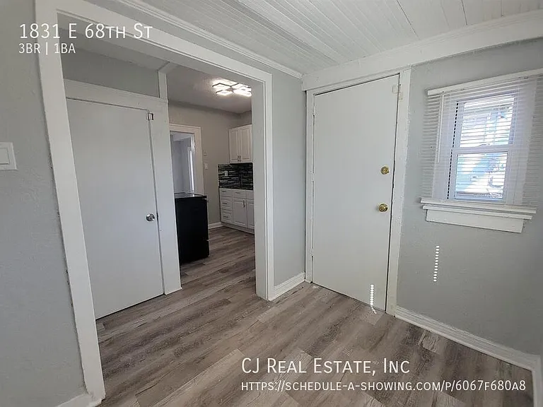 1831 E 68th St — Photo 5