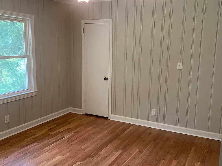 2122 Kimberly Rd SW — Photo 5