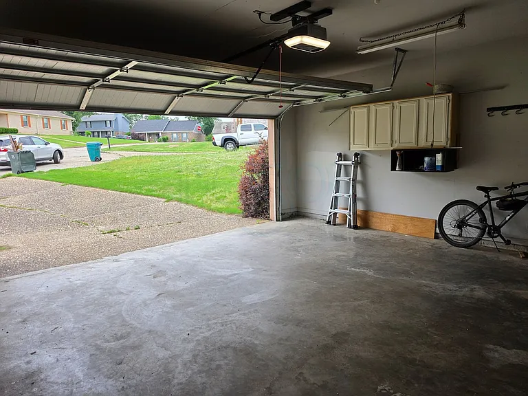6 Woodlore Ct — Photo 44