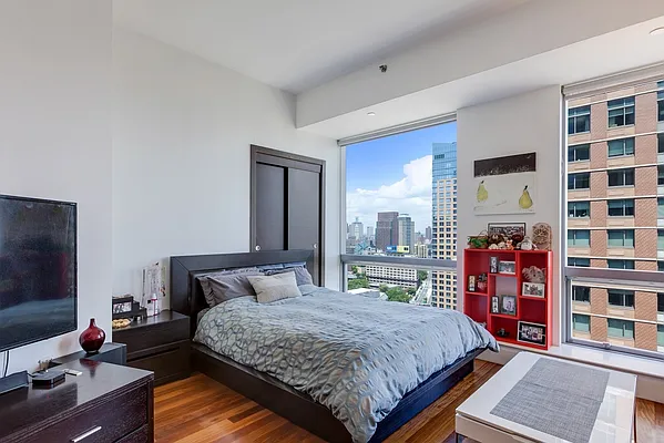 Sold by Compass | media 6
