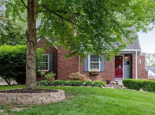3001 W 51st St, Westwood, KS 66205