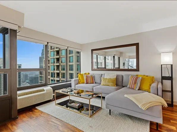 49 E Superior St #Id1255558p, Chicago, IL 60611