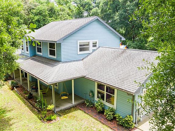 5th image of 2119 Shady Oaks Dr
