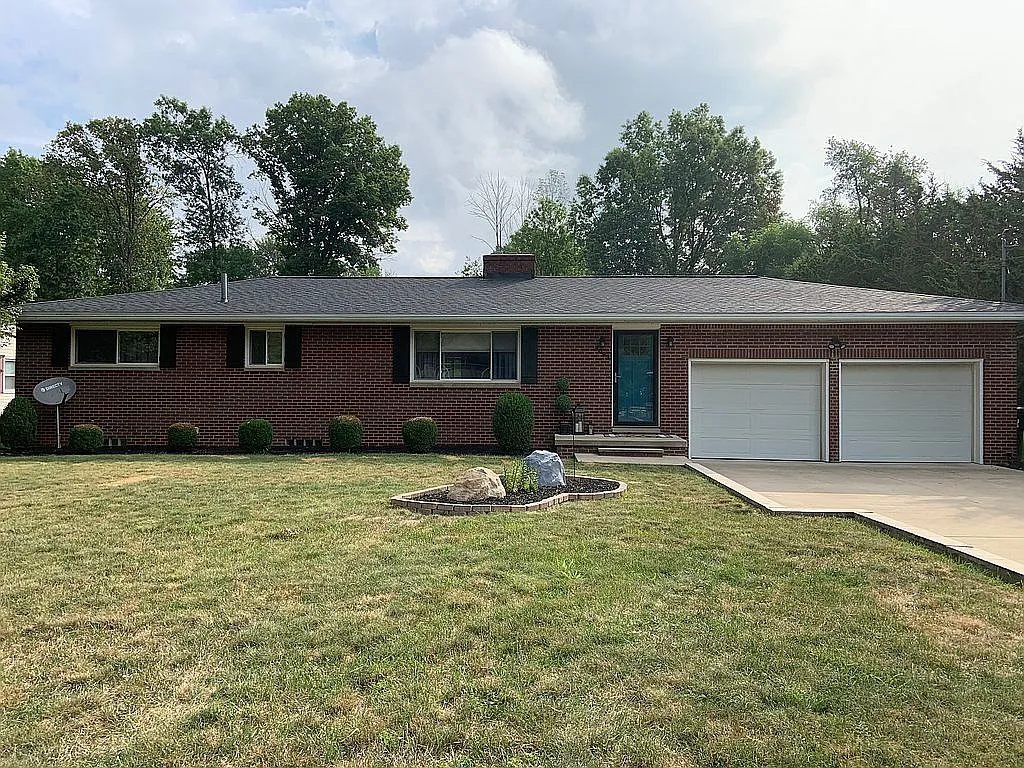 4693 Everhart Dr photo 1