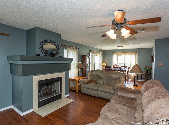 5th image of 10415 Stonewind Pl