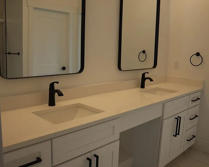 1205 E Adeline Ave — Photo 3