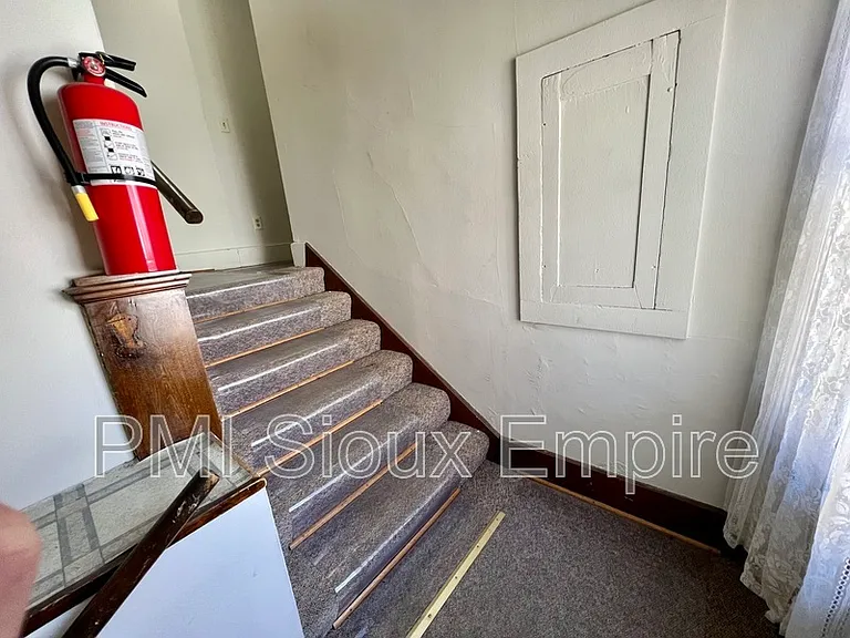 927 S Spring Ave #3 — Photo 10