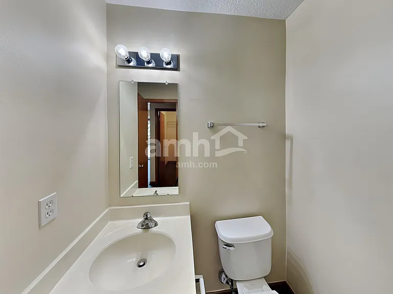 242 Iris Trail Dr — Photo 9