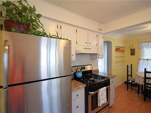 4th image of 2918 Ingleside Dr