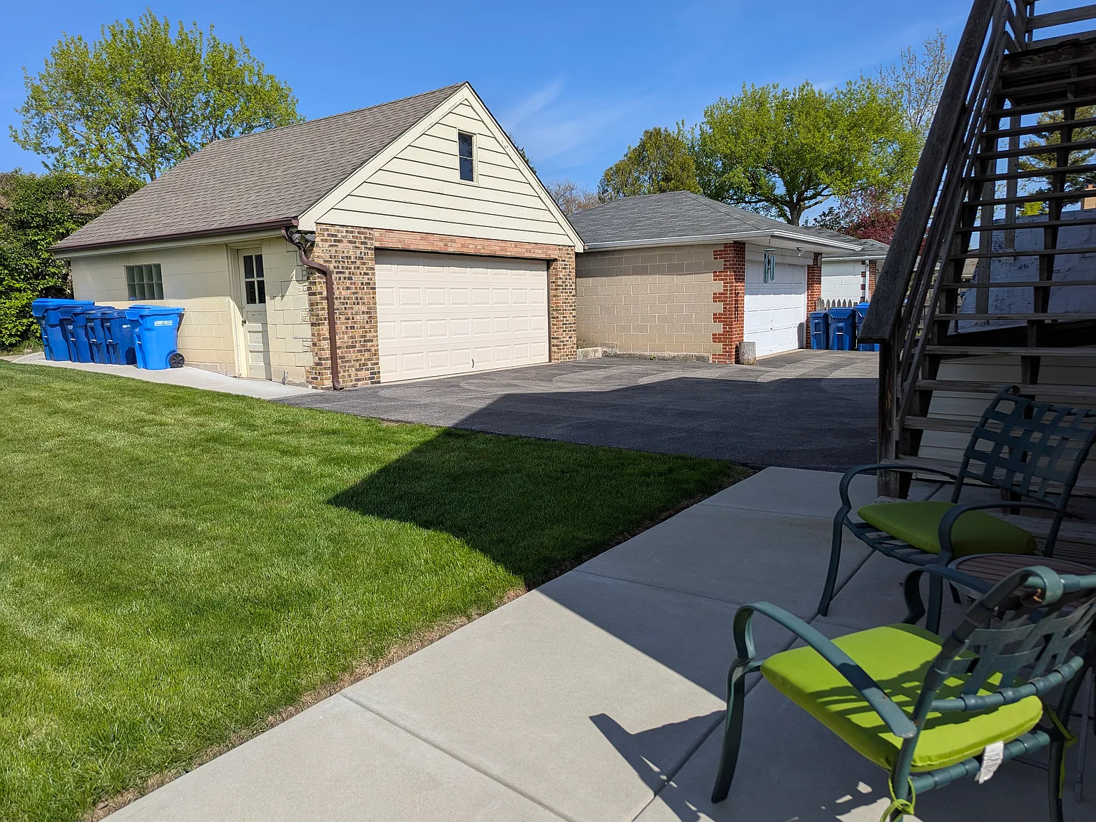 113 Burtis Ave — Photo 4
