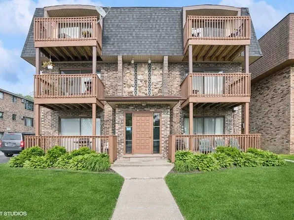 14747 Kenton Ave APT 3B, Midlothian, IL 60445